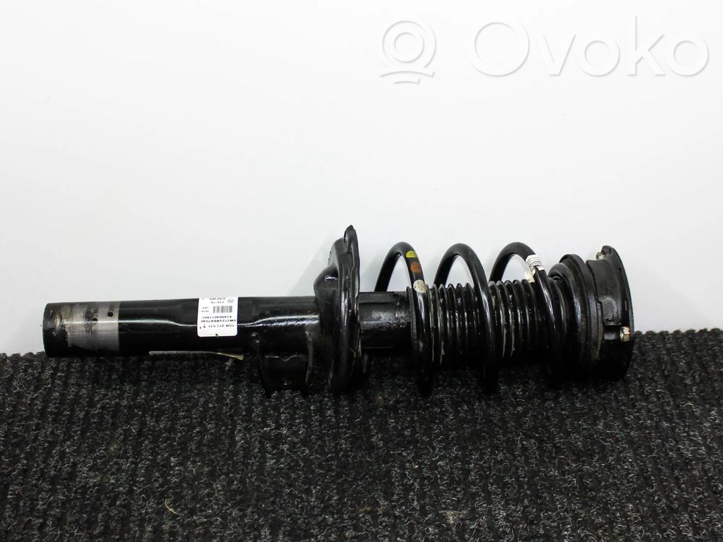 Volkswagen Golf VII Amortyzator przedni 