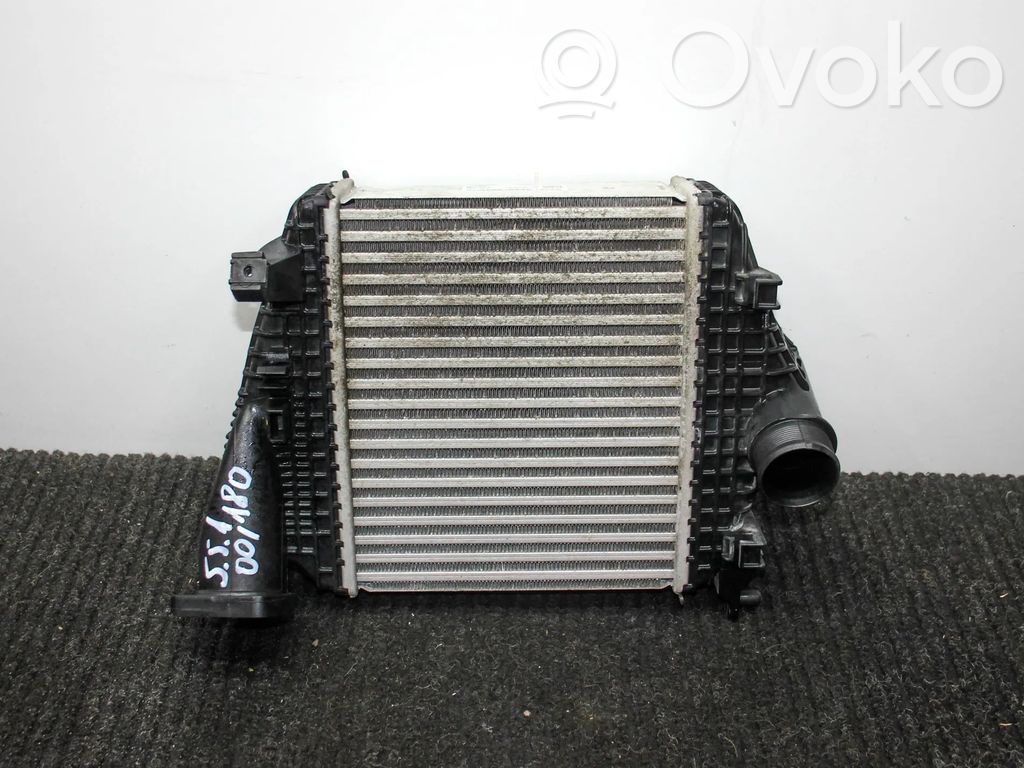 Audi Q8 Intercooler radiator 