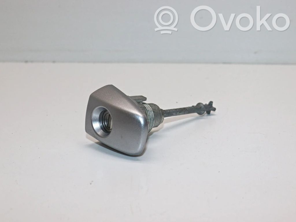 Subaru Forester SJ Serratura portiera anteriore (vicino alla maniglia) 
