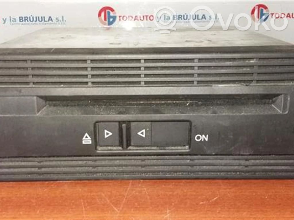 Audi A6 S6 C5 4B CD/DVD changer 