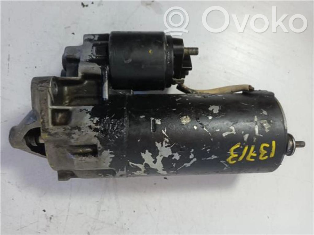 Renault Clio I Starteris 