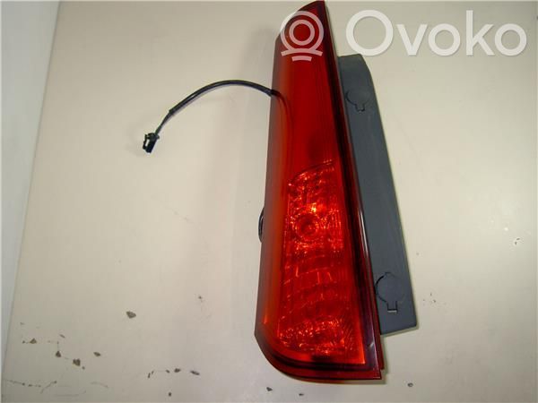 KIA Ceed Aizmugurējais lukturis virsbūvē 