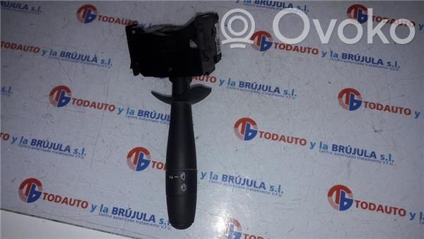 Nissan Primastar Wiper control stalk 