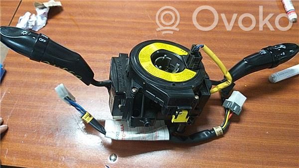 Hyundai Coupe Interruptor de control multifunción 