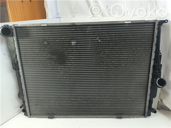 BMW 3 E90 E91 Coolant radiator 