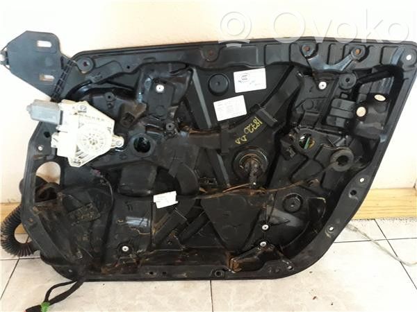 Mercedes-Benz C W205 Macara geam față fără motor