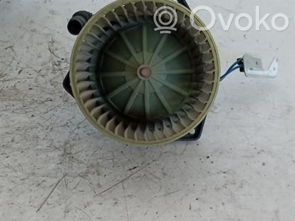 Nissan Micra Pečiuko ventiliatorius/ putikas 