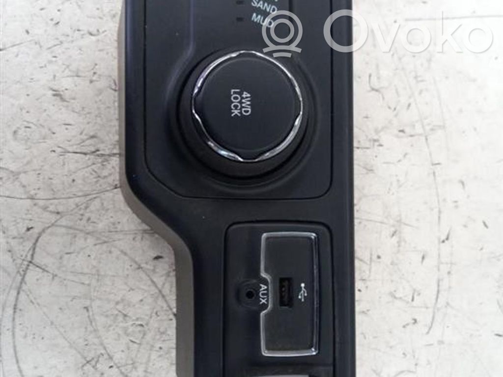 Jeep Renegade Slēdžu komplekts 