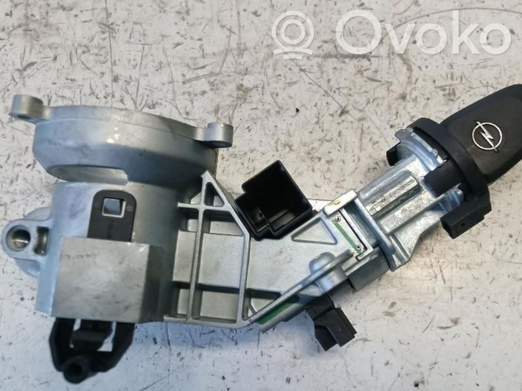 Opel Corsa D Steering wheel lock 