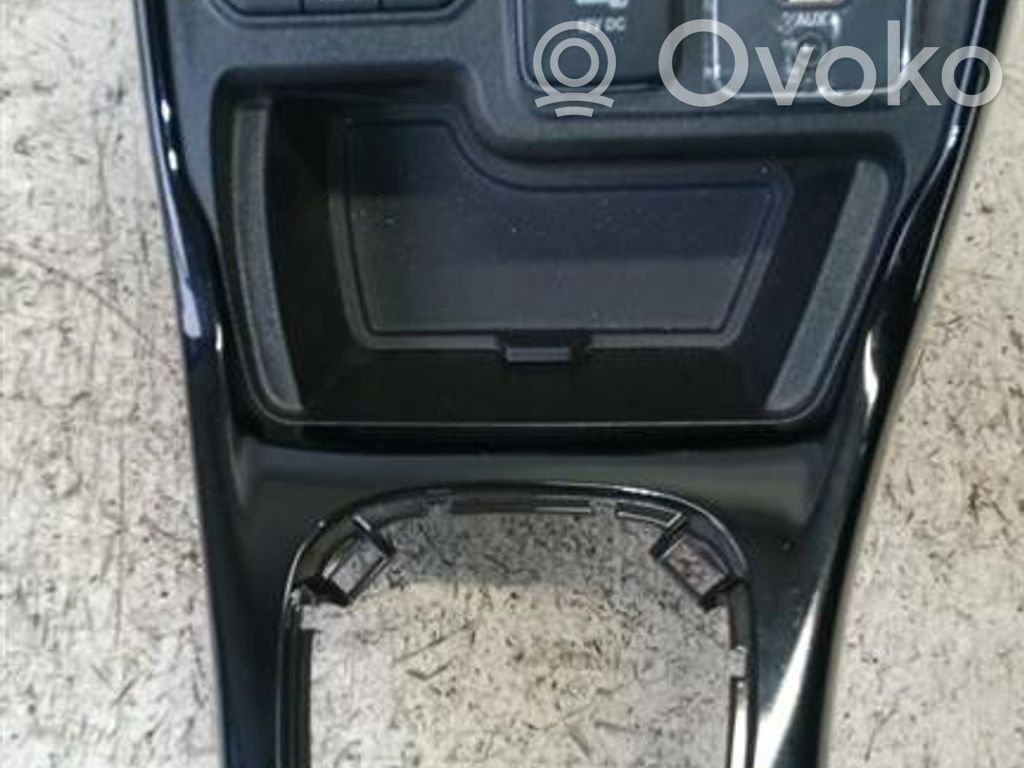 Jeep Compass Pavarų perjungimo svirties apdaila (plastikinė) 