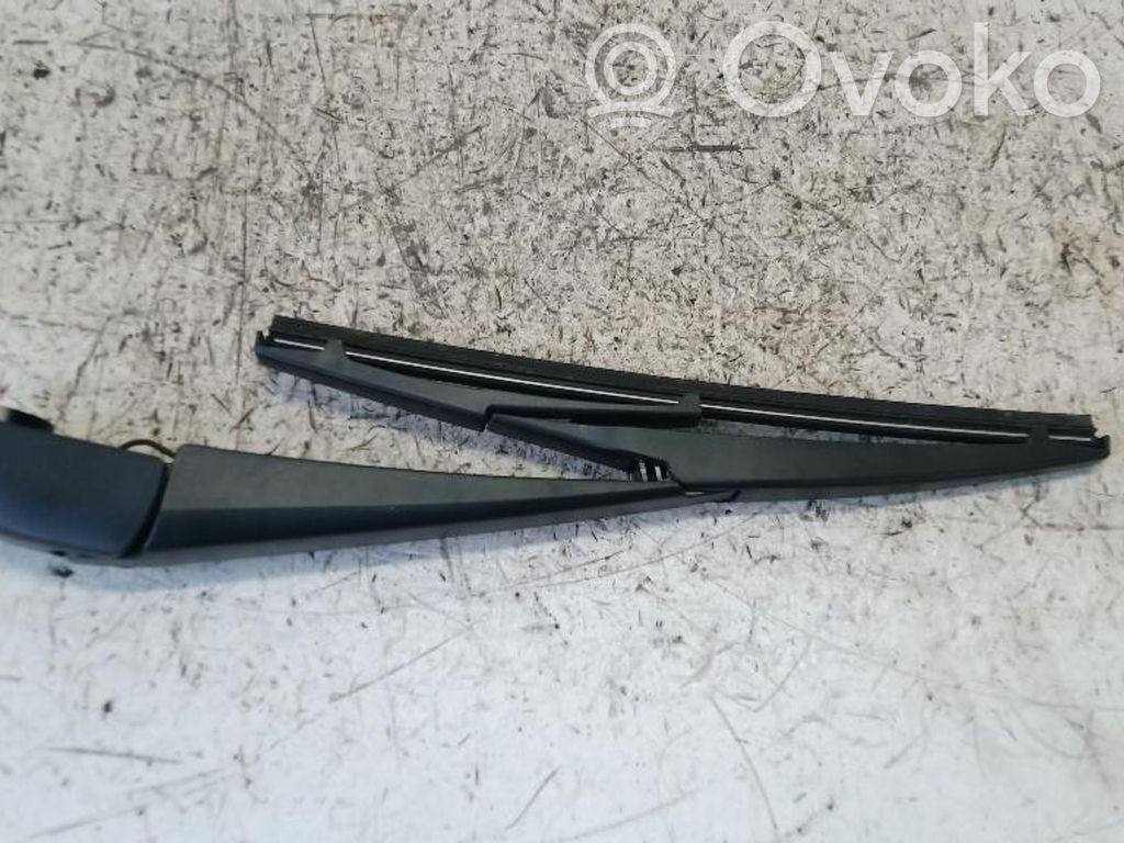 Jeep Compass Rear wiper blade arm 