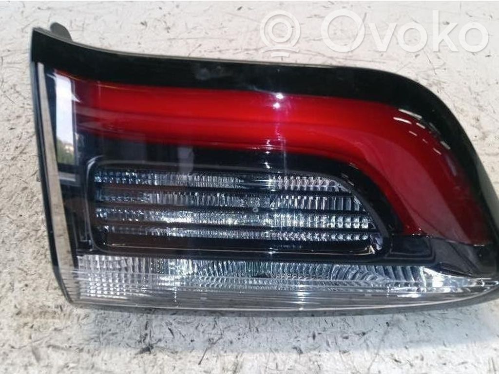 Jeep Compass Lampy tylnej klapy bagażnika 