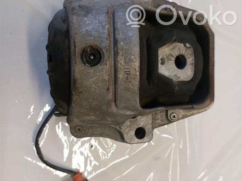 Audi A5 Sportback 8TA Engine mounting bracket 