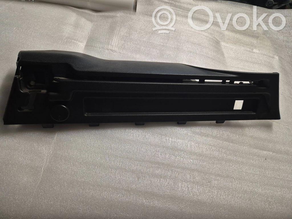 Opel Insignia A Dolny panel schowka koła zapasowego 