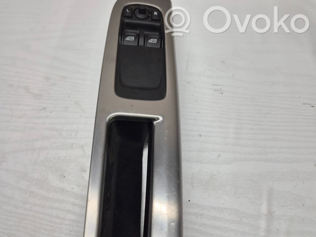 Volvo C30 Electric window control switch 