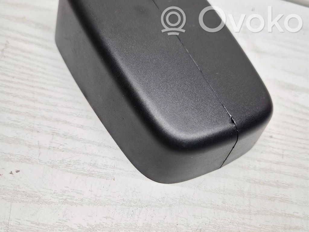 Volvo V70 Taustapeilin verhoilu 