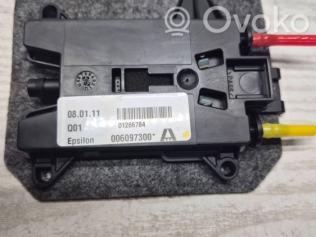 Opel Insignia A Wiązka przewodów siedzenia 