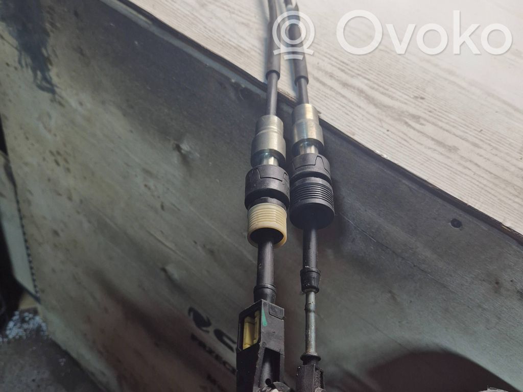 Volvo V70 Ātrumu pārslēgšanas trose 