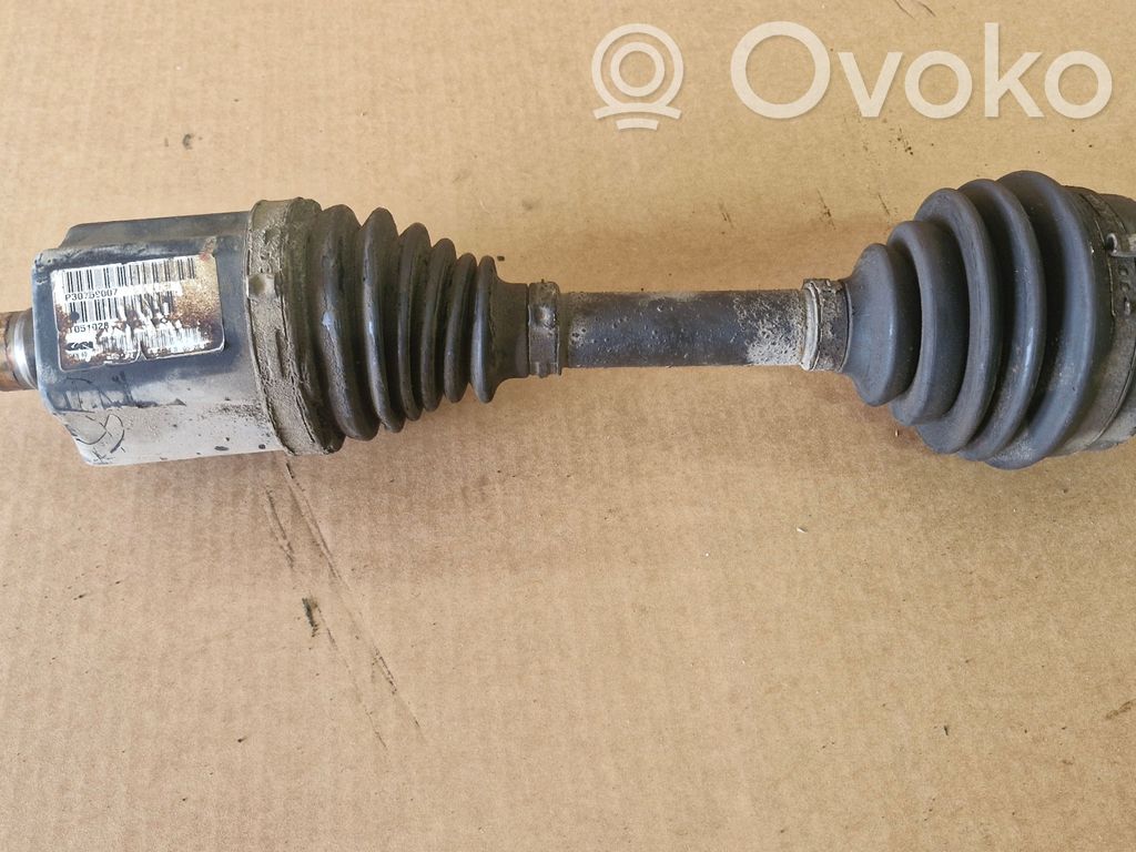 Front driveshaft   P30759007