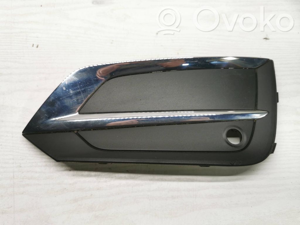 Volvo XC60 Kratka dolna zderzaka przedniego 