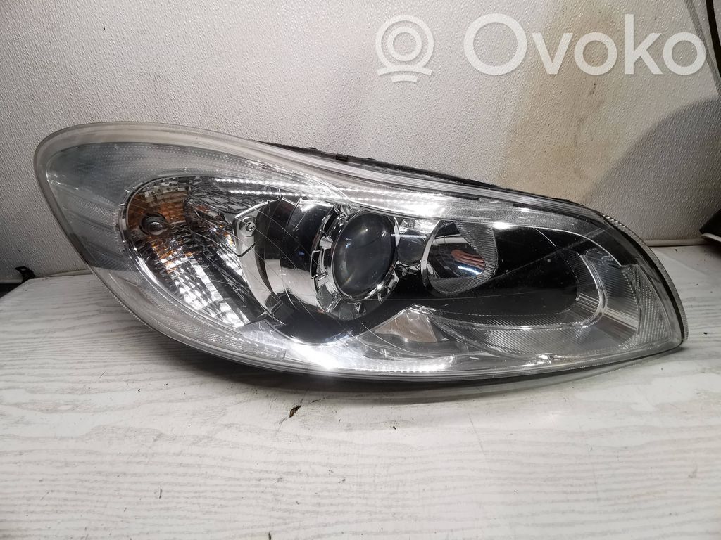 Volvo C30 Phare frontale 