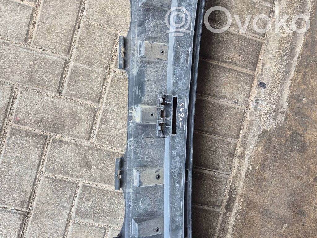 Volvo S60 Задняя укрепление бампера 