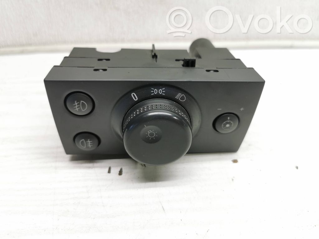 Opel Vectra C Light switch 