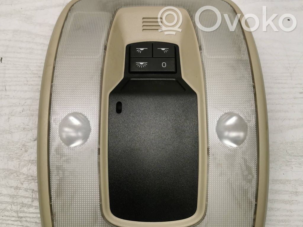 Volvo V60 Luz del asiento delantero 