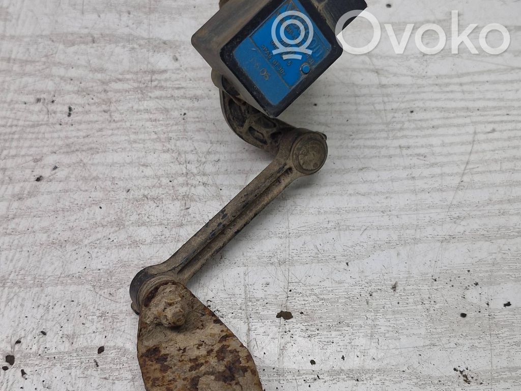 Volvo V50 Rear air suspension level height sensor 