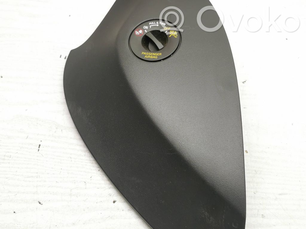 Volvo XC60 Dashboard side end trim 
