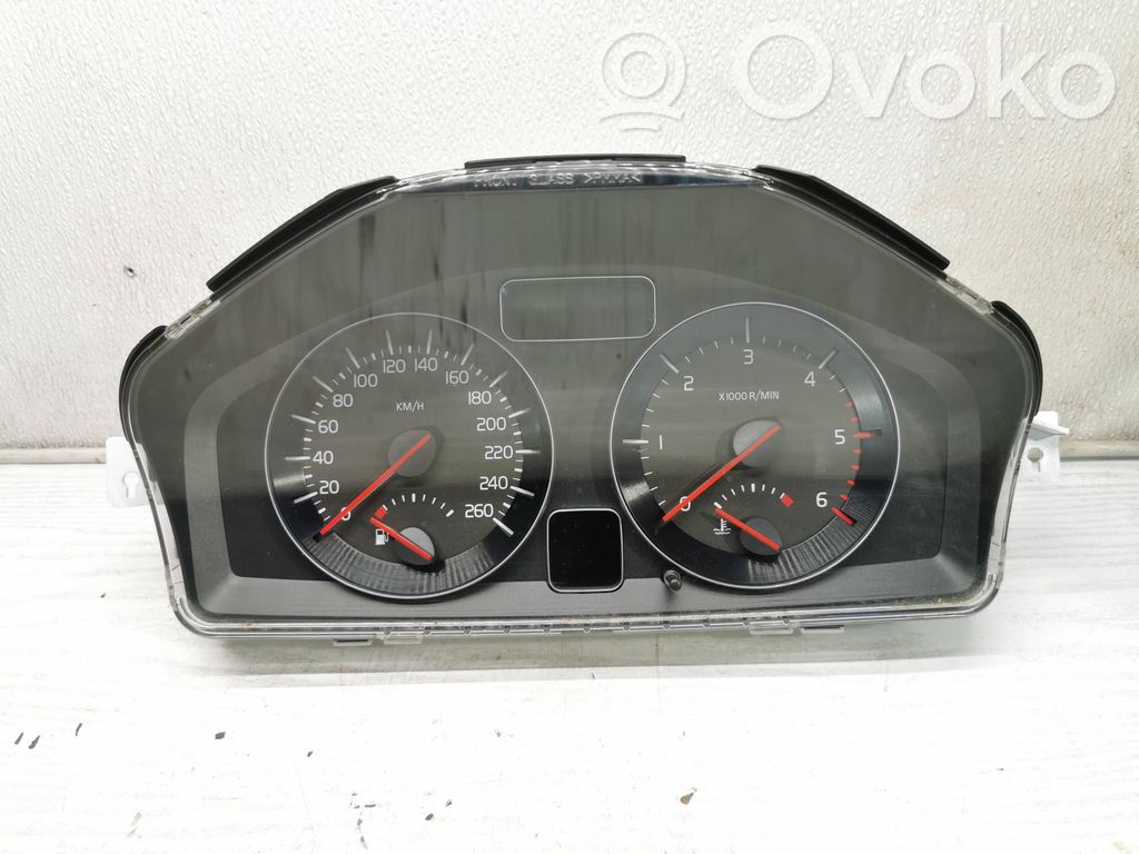 Volvo V50 Speedometer (instrument cluster) 