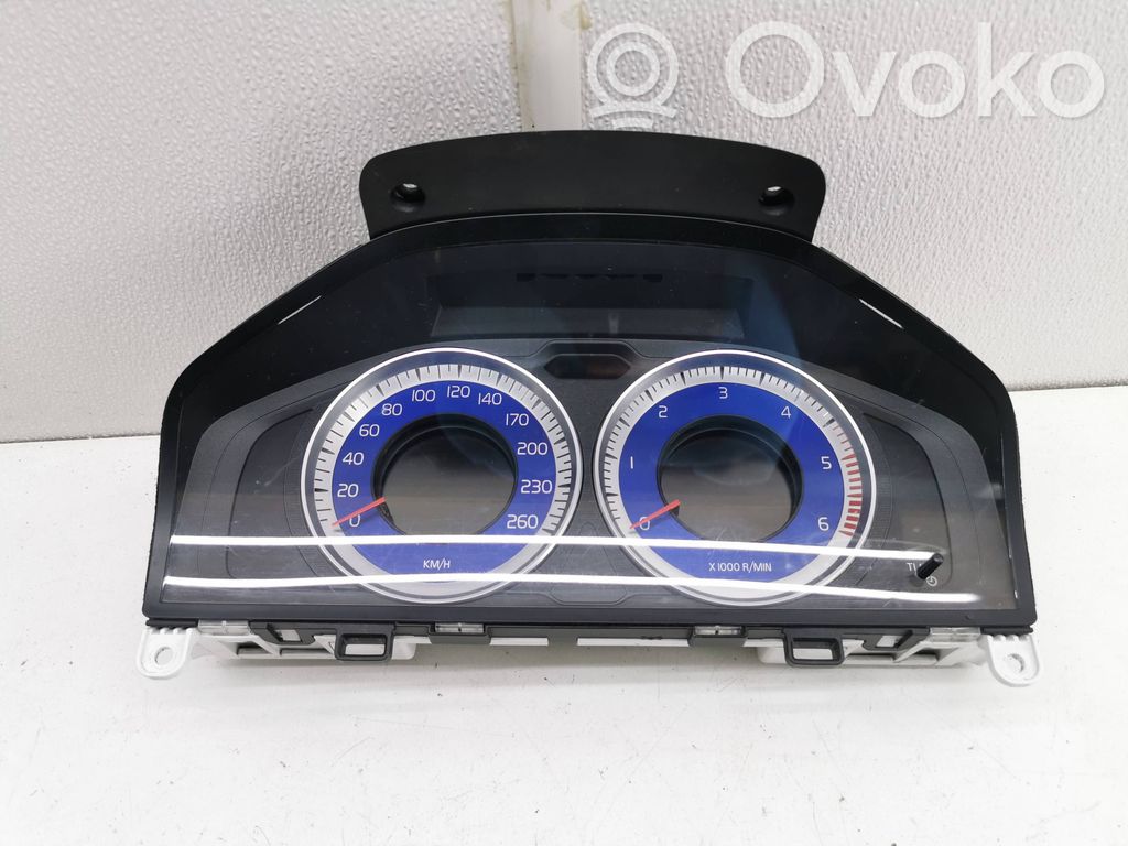 Volvo S60 Speedometer (instrument cluster) 