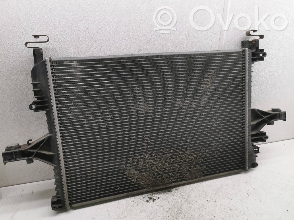 Volvo V70 Coolant radiator 