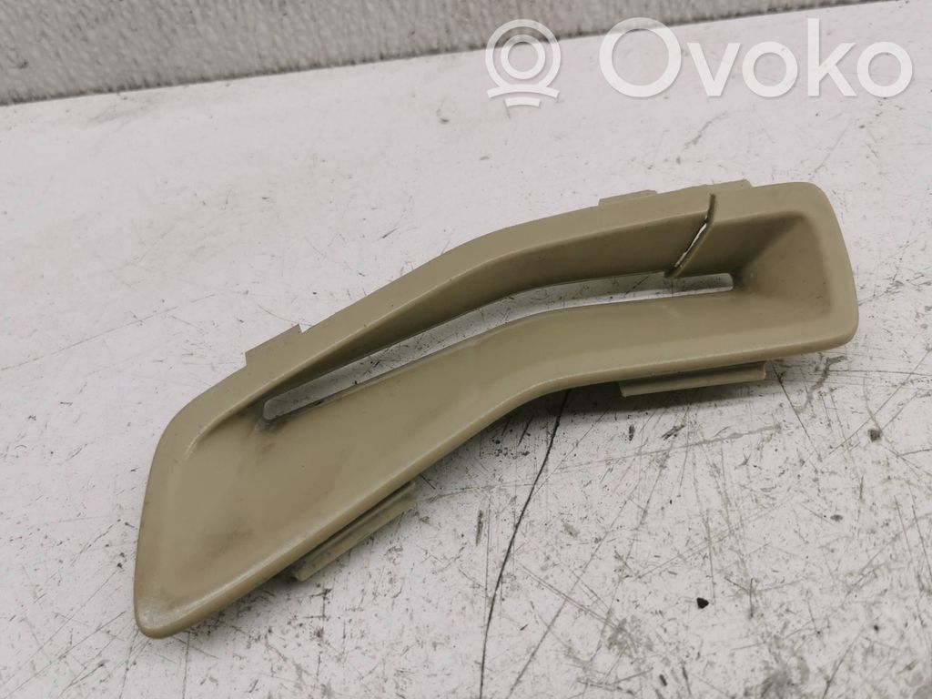 Volvo XC60 Moldura del cinturón 