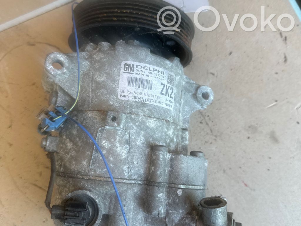 Opel Astra J Kompresor / Sprężarka klimatyzacji A/C 