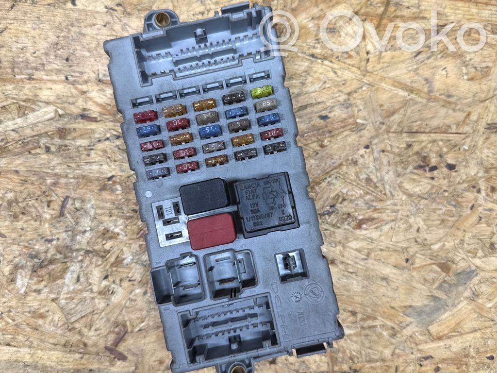 Iveco Daily 35.8 - 9 Central body control module 