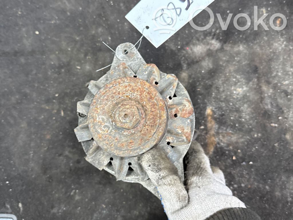 Alternador   MD147245
