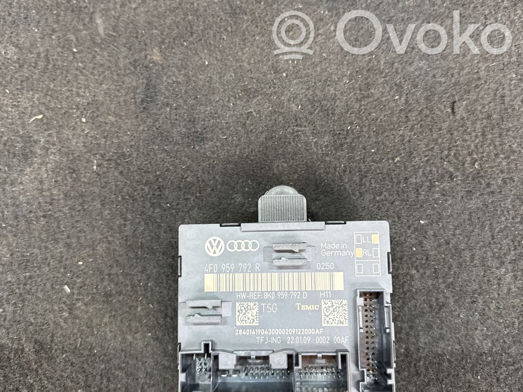 Unité de commande module de porte   4F0959792R