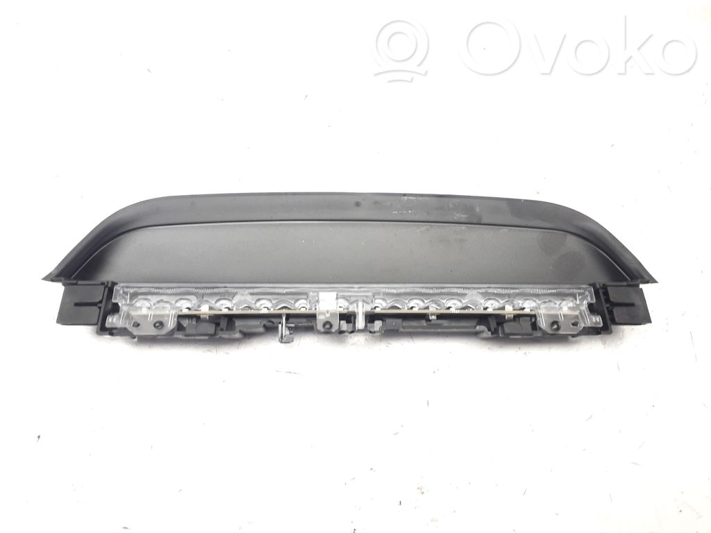 BMW 3 G20 G21 Lampă frână centrală 