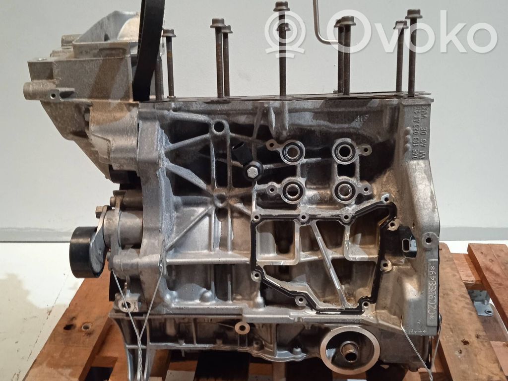 Bloque de motor   04E103023AK