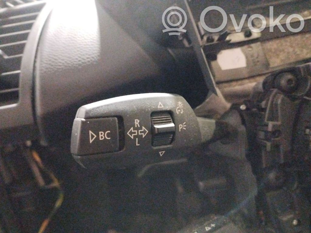 BMW 1 E81 E87 Interrupteur d'éclairage de la cabine dans le panneau 
