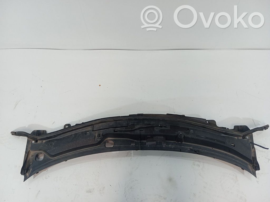 Mazda 2 Tuulilasin lista 