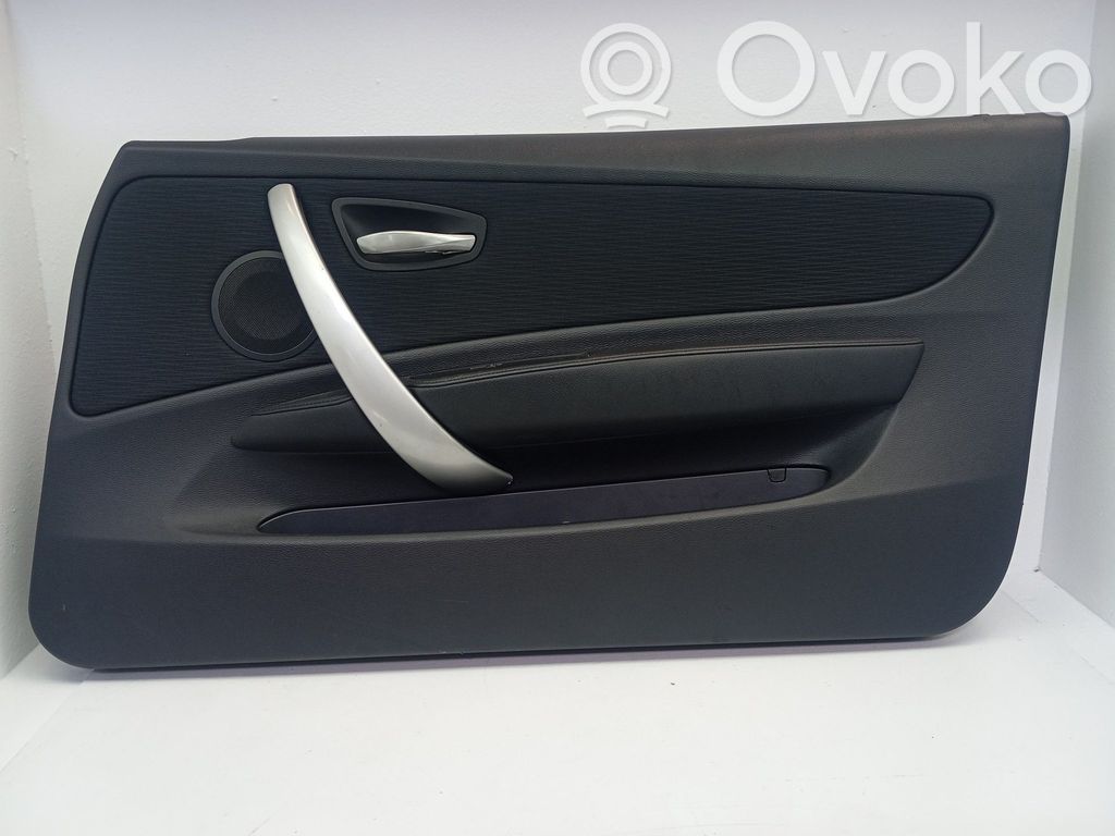 BMW 1 E81 E87 Front door card panel trim 