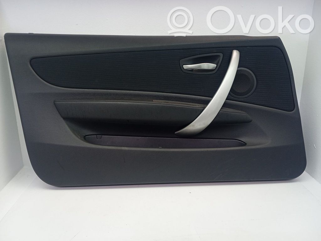 BMW 1 E81 E87 Front door card panel trim 