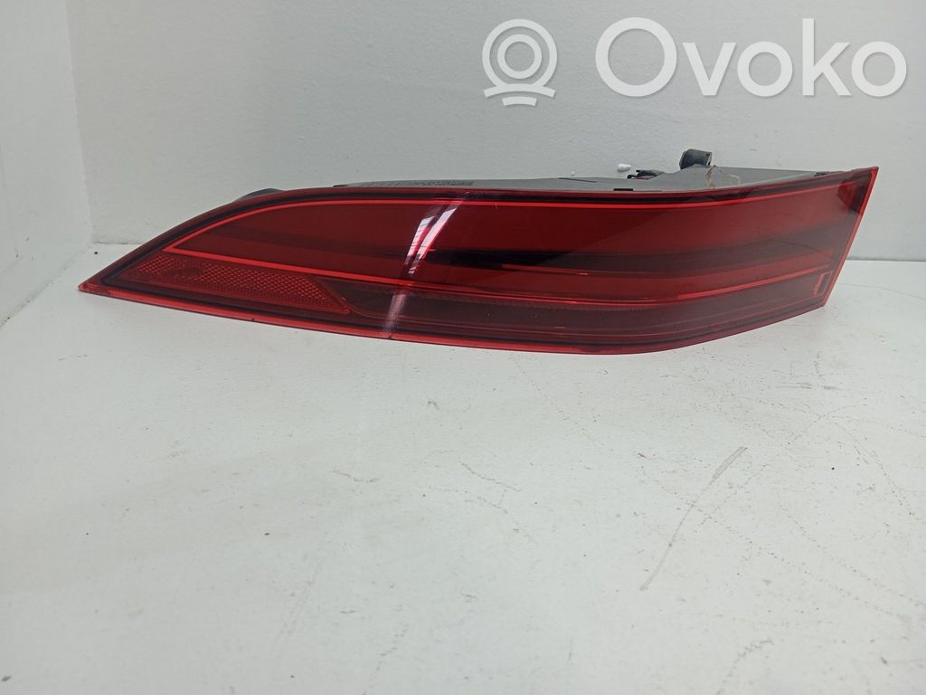 Jaguar E-Pace Rear/tail lights 