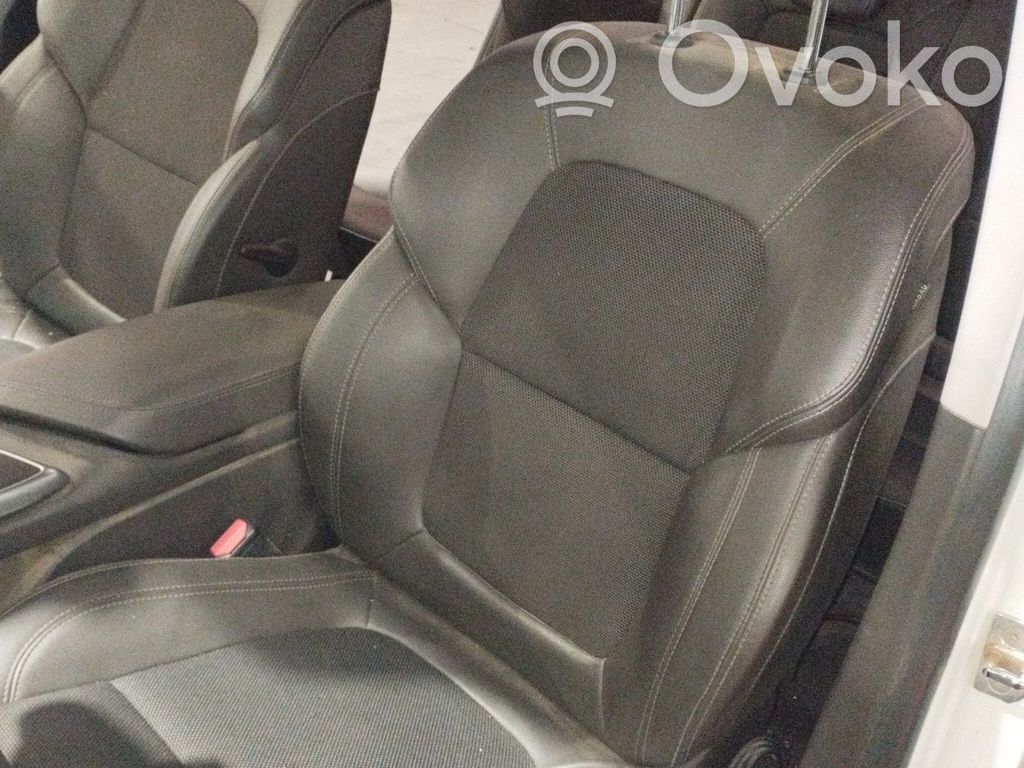 Renault Espace V (RFC) Istuinsarja 