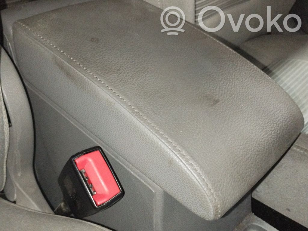 Seat Alhambra (Mk2) Armlehne 