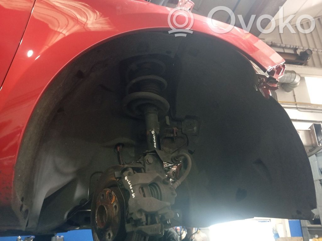 Renault Clio IV Apărători interioare aripă roată față 
