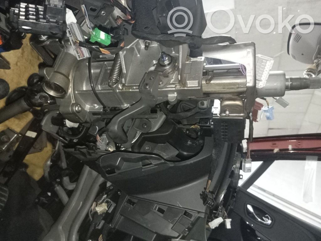 Renault Clio IV Eje de la columna de dirección 