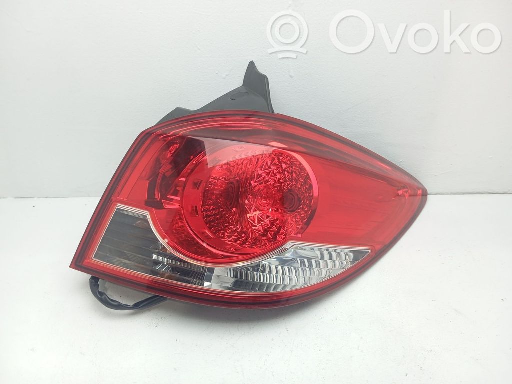 Chevrolet Cruze Lampă spate în caroserie 